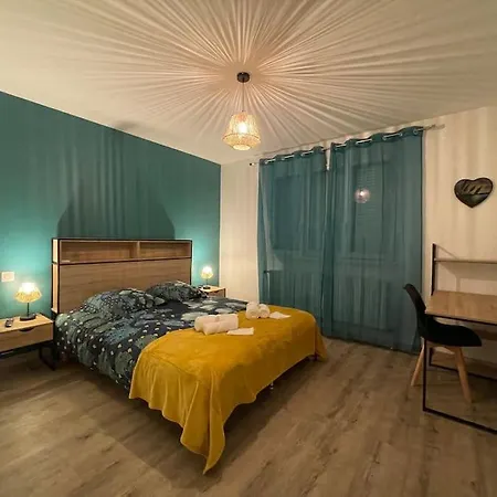Maison 4 Apartment *