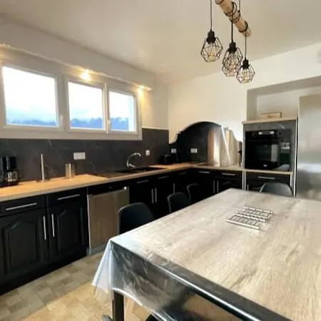 Maison 4 *
